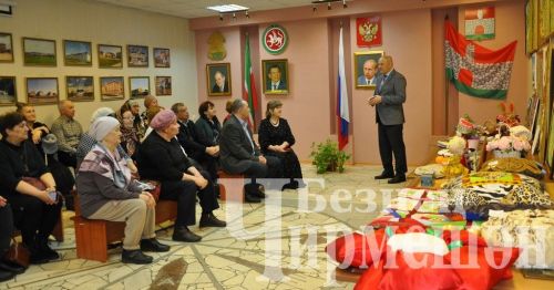 В историко - краеведческом музее открылась выставка работ ветеранов (ФОТОРЕПОРТАЖ)