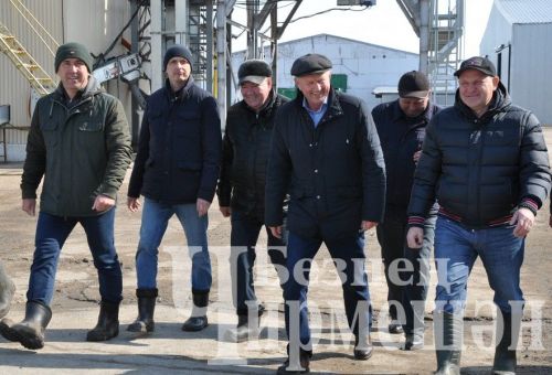 В Черемшан приехал заместитель министра сельского хозяйства и продовольствия РТ Рафаэль Фаттахов (ФОТОРЕПОРТАЖ)