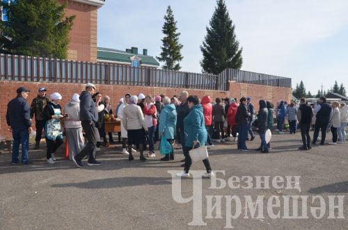 Чирмешәндә район үзәге оешмалары "Игелек ярминкәсе" үткәрде (ФОТОРЕПОРТАЖ)