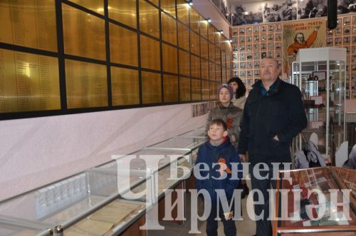 Чирмешәндә сугышта һәлак булган 23 кеше хакында хәбәр тапшырылды (ФОТОРЕПОРТАЖ)