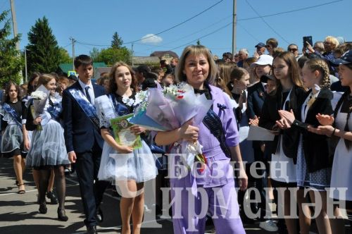 1 нче Чирмешән мәктәбендә - Соңгы кыңгырау (ФОТОРЕПОРТАЖ)