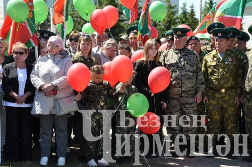 Чирмешәндә чик сакчыларына һәйкәл ачылды (ФОТОРЕПОРТАЖ)