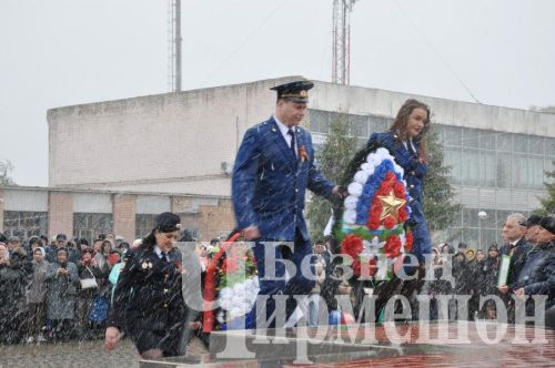 Чирмешәндә -Җиңү бәйрәме митингы (ФОТОРЕПОРТАЖ)