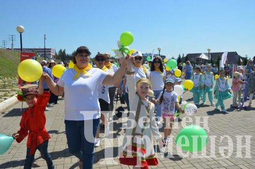 Чирмешәндә Балаларны яклау көне уңаеннан бәйрәм үтте (ФОТОРЕПОРТАЖ)
