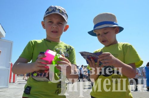 Чирмешәндә Балаларны яклау көне уңаеннан бәйрәм үтте (ФОТОРЕПОРТАЖ)