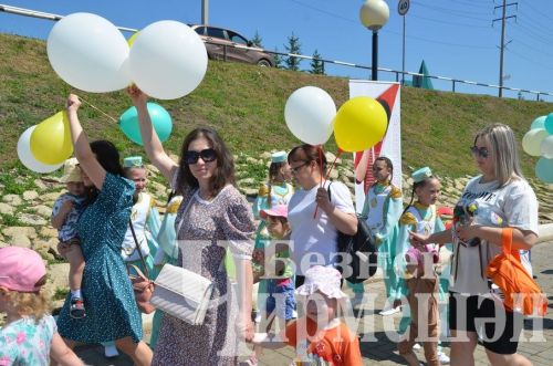 Чирмешәндә Балаларны яклау көне уңаеннан бәйрәм үтте (ФОТОРЕПОРТАЖ)