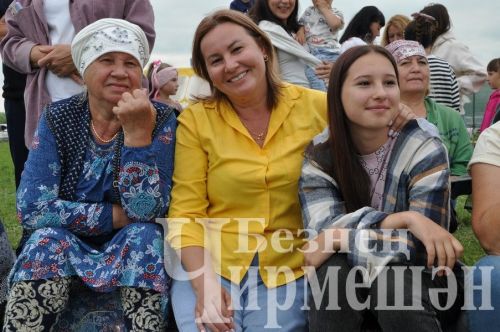 Яшәүчедәге Авыл көнендә полиция майоры батыр калды (ФОТОРЕПОРТАЖ)