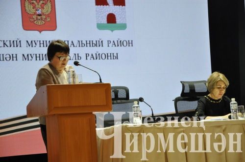 Чирмешән районның социаль хезмәткәрләрне бүләкләделәр (ФОТОРЕПОРТАЖ)