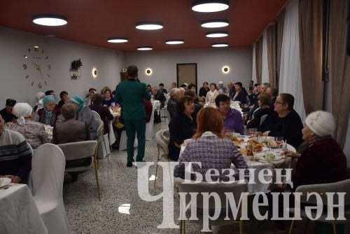 Ветеранов Черемшанского района пригласили на Новогодний праздник (ФОТОРЕПОРАЖ)