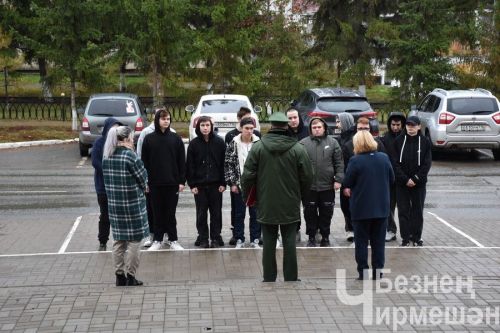 В Черемшане чествовали призывников
