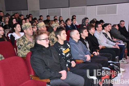 В Черемшане чествовали призывников