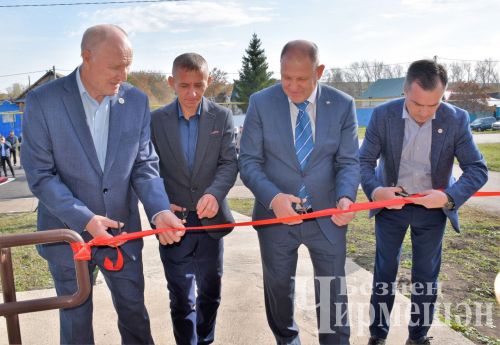 В Нижней Каменке открыли пункт комплексного обслуживания населения (ФОТОРЕПОРТАЖ)