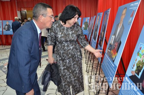 Чирмешән район мәдәният йортында "Герой әтисе"  фотокүргәзмәсе ачылды (ФОТОРЕПОРТАЖ)