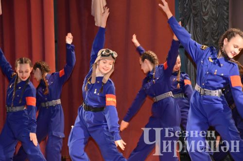 Чирмешән артистлары Нурлатта чыгыш ясады (ФОТОРЕПОРТАЖ)