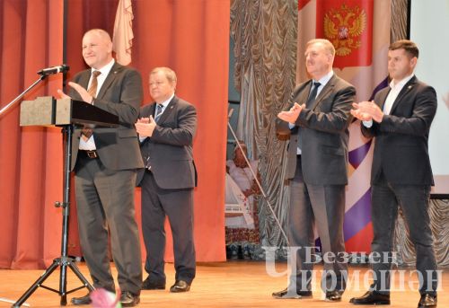Чирмешән артистлары Нурлатта чыгыш ясады (ФОТОРЕПОРТАЖ)