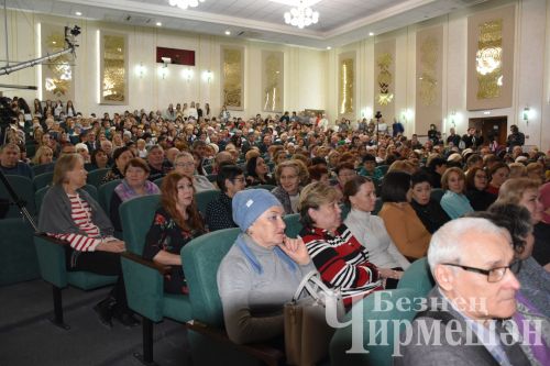 Чирмешән артистлары Нурлатта чыгыш ясады (ФОТОРЕПОРТАЖ)