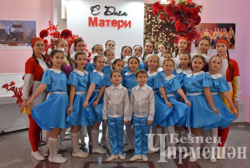 Чирмешән артистлары Нурлатта чыгыш ясады (ФОТОРЕПОРТАЖ)