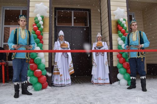 Туймәт авылы мәдәният йорты капиталь ремонттан соң кабат ишекләрен ачты (ФОТОРЕПОРТАЖ)