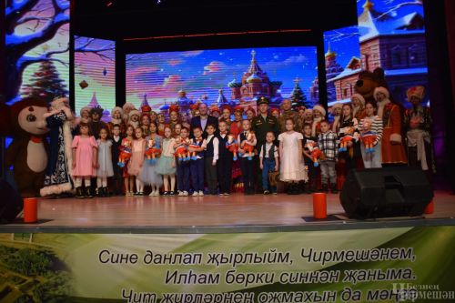 Глава Черемшанского района пригласил детей на праздник (ФОТОРЕПОРТАЖ)