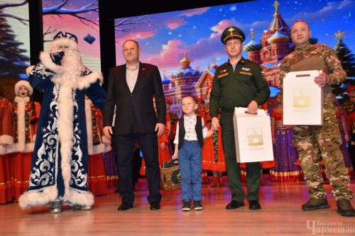 Глава Черемшанского района пригласил детей на праздник (ФОТОРЕПОРТАЖ)