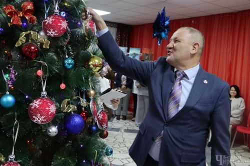 Ежегодная акция "Елка желаний" - исполнит мечты детей (ФОТОРЕПОРТАЖ)