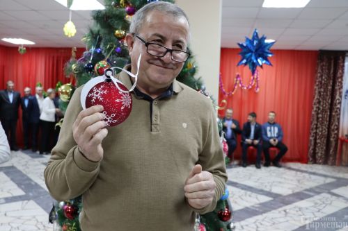 Ежегодная акция "Елка желаний" - исполнит мечты детей (ФОТОРЕПОРТАЖ)