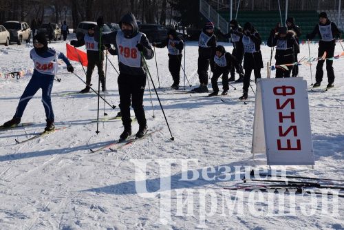 Чирмешәндә узган чаңгы ярышында 400 гә якын кеше катнашты (ФОТОРЕПОРТАЖ)