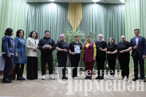 Знатоки из Старого Кадеева состязались в Квиз игре (ФОТОРЕПОРТАЖ)