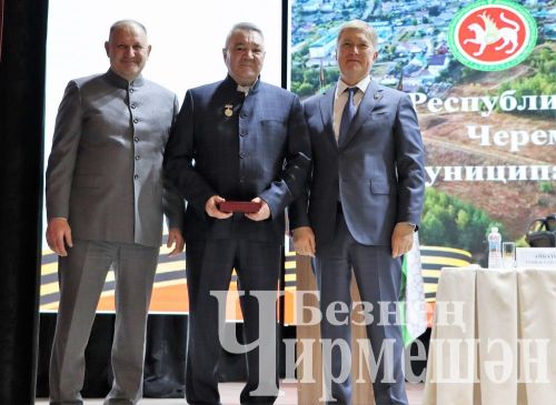 Чирмешәндә йомгаклау сессиясе үтте (ФОТОРЕПОРТАЖ)