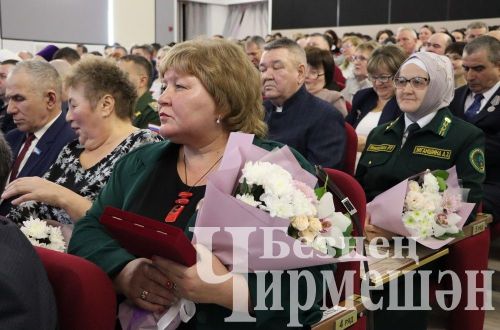 Чирмешәндә йомгаклау сессиясе үтте (ФОТОРЕПОРТАЖ)
