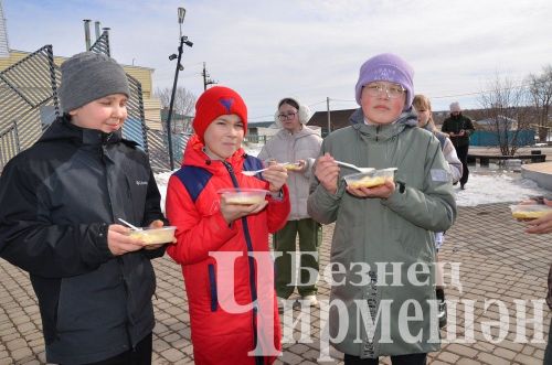 В Черемшане праздновали Науруз (ФОТОРЕПОРТАЖ)