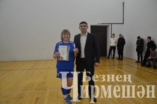 Чирмешәндә хатын-кызлар командалары арасында волейбол буенча чемпионатның финалы узды (ФОТОРЕПОРТАЖ)