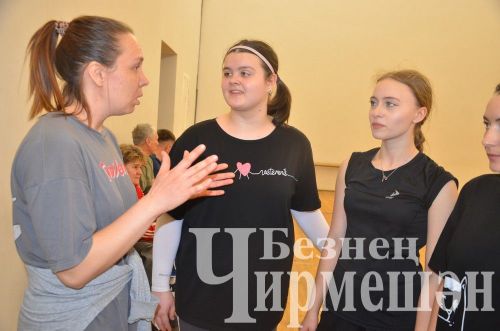 Чирмешәндә хатын-кызлар командалары арасында волейбол буенча чемпионатның финалы узды (ФОТОРЕПОРТАЖ)