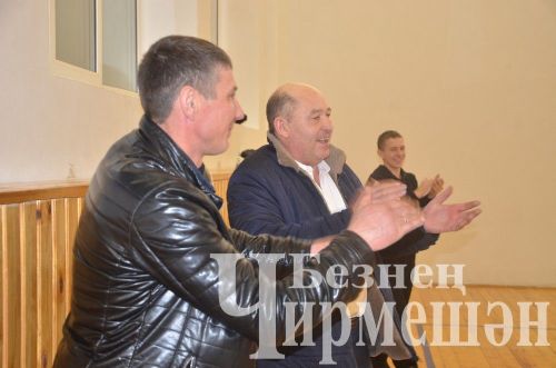 Чирмешәндә хатын-кызлар командалары арасында волейбол буенча чемпионатның финалы узды (ФОТОРЕПОРТАЖ)