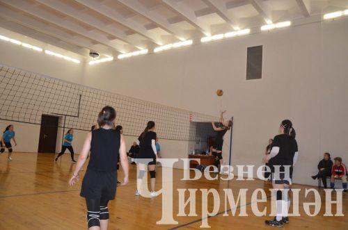 Чирмешәндә хатын-кызлар командалары арасында волейбол буенча чемпионатның финалы узды (ФОТОРЕПОРТАЖ)