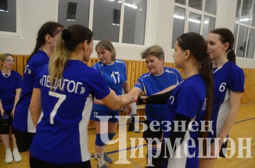 Чирмешәндә хатын-кызлар командалары арасында волейбол буенча чемпионатның финалы узды (ФОТОРЕПОРТАЖ)