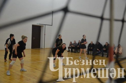 Чирмешәндә хатын-кызлар командалары арасында волейбол буенча чемпионатның финалы узды (ФОТОРЕПОРТАЖ)