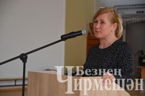 Чирмешәндә яшь футболчылар "Мәктәп футбол лигасы"нда ярыша (ФОТОРЕПОРТАЖ)