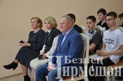 Чирмешән районы башлыгы Рамил Айбатов районның талантлы балалары белән очрашты (ФОТОРЕПОРТАЖ)