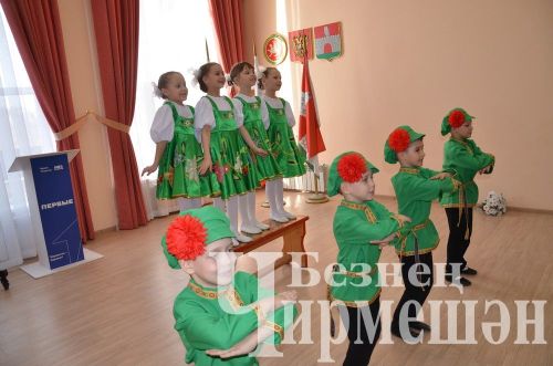 Чирмешән районы башлыгы Рамил Айбатов районның талантлы балалары белән очрашты (ФОТОРЕПОРТАЖ)