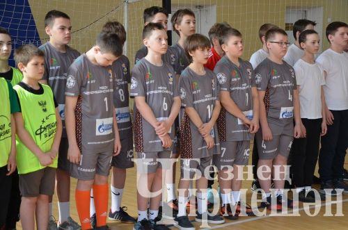 Чирмешәндә яшь футболчылар "Мәктәп футбол лигасы"нда ярыша (ФОТОРЕПОРТАЖ)