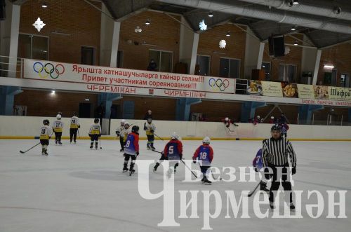 Чирмешәндә 2016 елгы балалар арасында "Җиңү көне" хоккей турниры узды (ФОТОРЕПОРТАЖ)