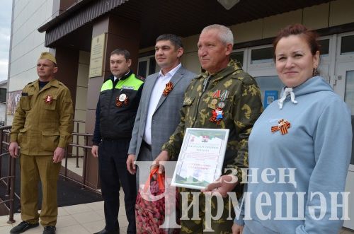 Чирмешәндә Җиңү көнендә автойөрешкә 100ләп техника белән чыктылар (ФОТОРЕПОРТАЖ)