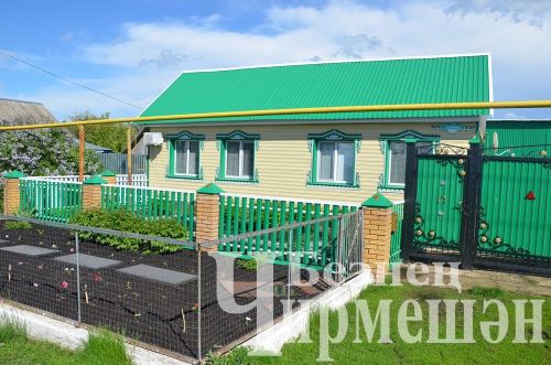 Объективта  - Бәркәтә авылы уңганнары