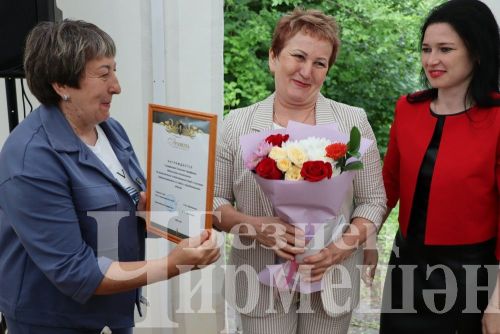 Чирмешән районы медицина хезмәткәрләрен бүләкләделәр (ФОТОРЕПОРТАЖ)