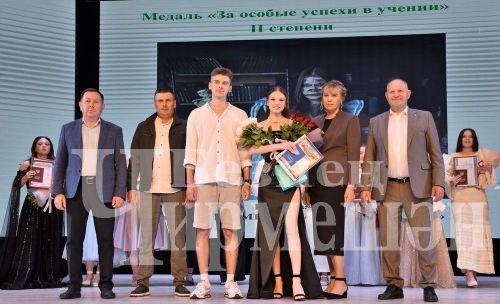 Чирмешәндә районкүләм чыгарылыш кичәсе утте (ФОТОРЕПОРТАЖ)
