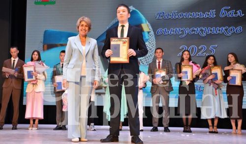 Чирмешәндә районкүләм чыгарылыш кичәсе утте (ФОТОРЕПОРТАЖ)