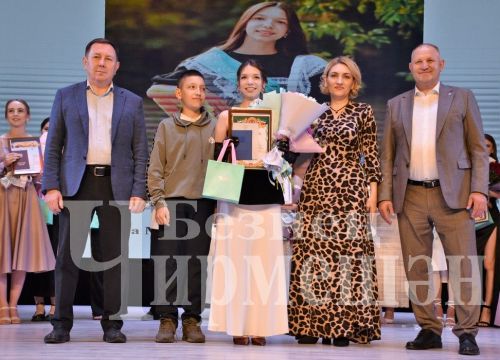 Чирмешәндә районкүләм чыгарылыш кичәсе утте (ФОТОРЕПОРТАЖ)