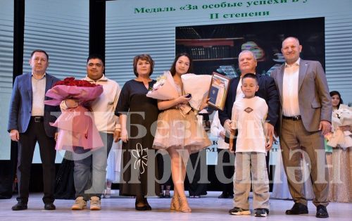 Чирмешәндә районкүләм чыгарылыш кичәсе утте (ФОТОРЕПОРТАЖ)