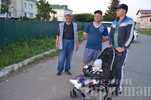 В Черемшане на улице Титова отметили праздник Добрососедства (ФОТОРЕПОРТАЖ)